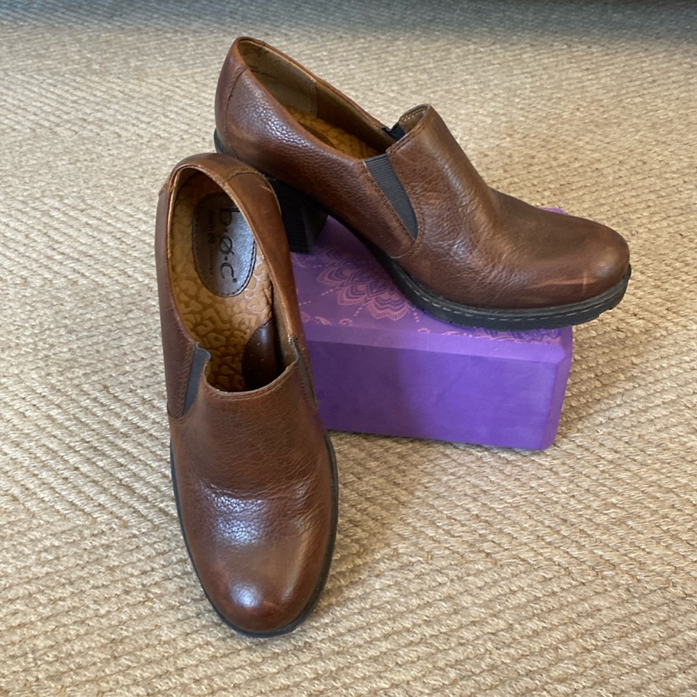 High quality Born concept brown ankle bootie or shoe